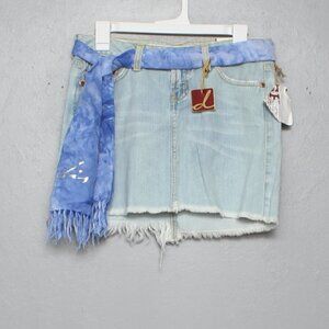 Dish Denim NWT Chloe super bleached distressed mini jean skirt